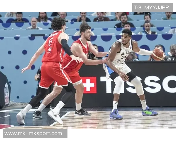 申京生涯突破2500分1000助攻成就历史第三年轻仅次于詹姆斯和字母哥